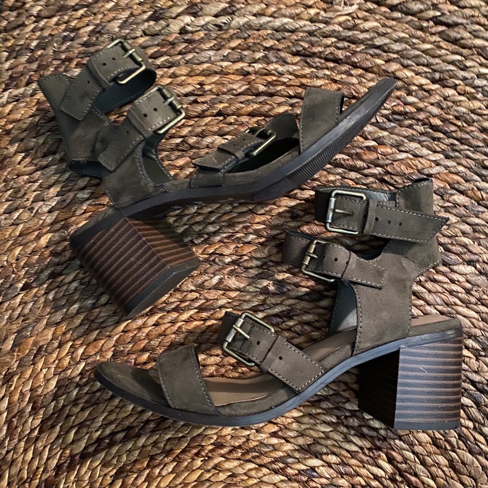 Parker & Sky Green Buckle Heels